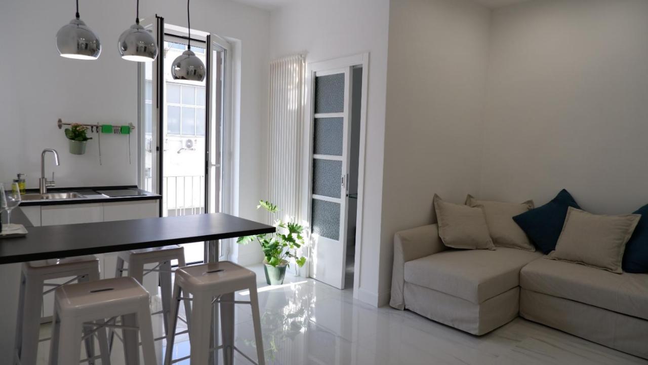 Apulian Home 192 Bari Bagian luar foto